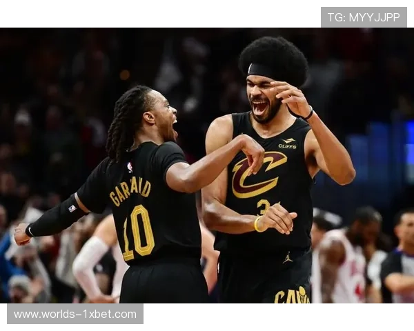 骑士主场逆转黄蜂，加兰末节爆发主导比赛